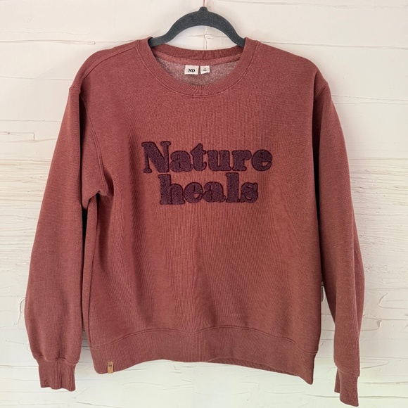 TenTree | Size M | Nature Heals Pullover Crewneck - Picture 1 of 7